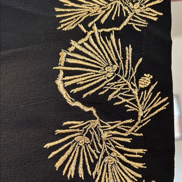 Black and Gold Women's Kimono/jacket - Picture 6 of 8